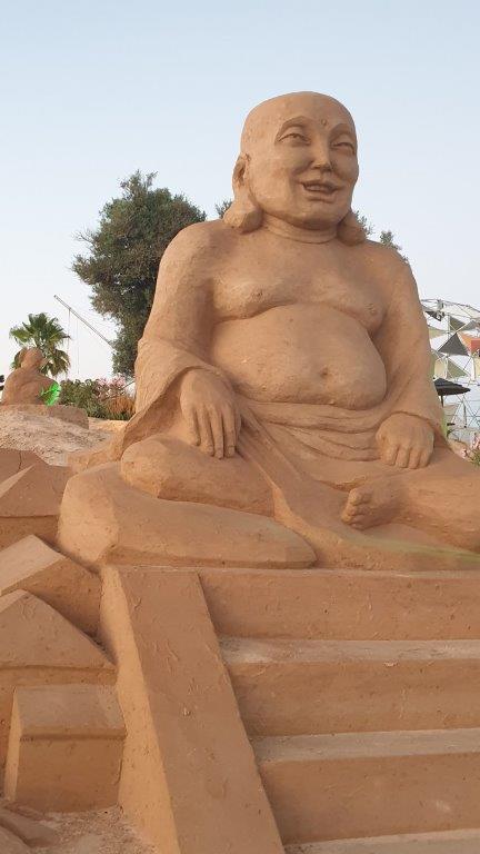 boeddha van zand