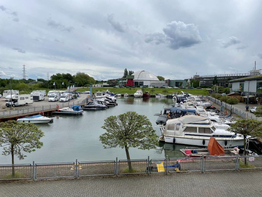 Oberhausen met tieners