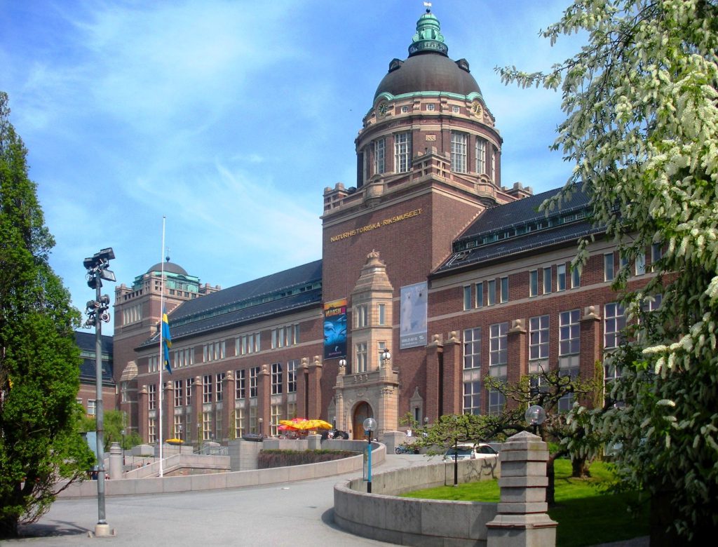 Naturhistoriska Riksmuseet natuurhistorisch rijksmuseum oud gebouw bruin baksteen toren koepel dieren