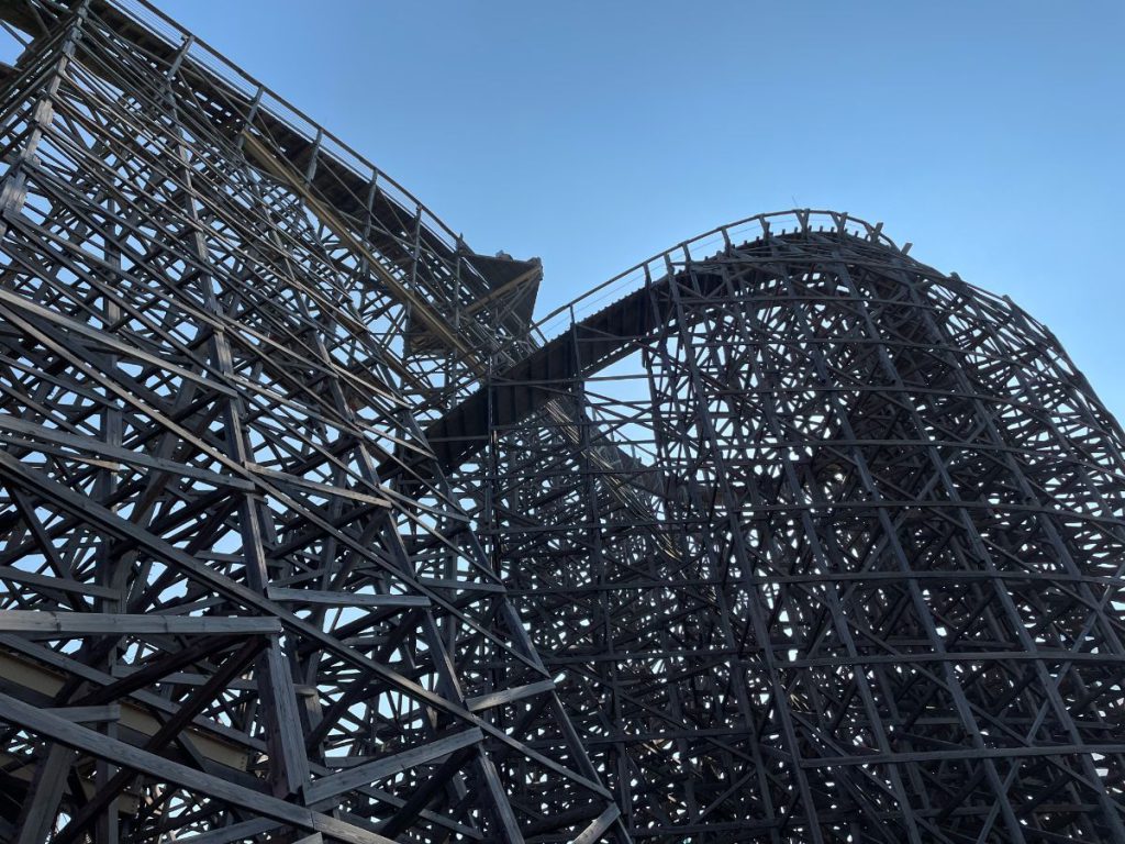 europa-park tips wachttrijden single rider wodan voltron achtbaan virtual line houten achtbaan