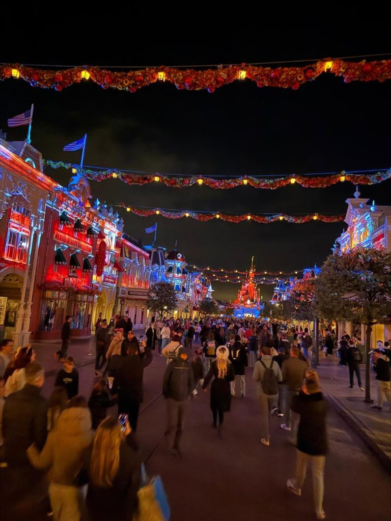 halloween in disneyland parijs