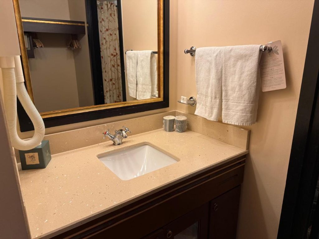 hotel sequoia lodge