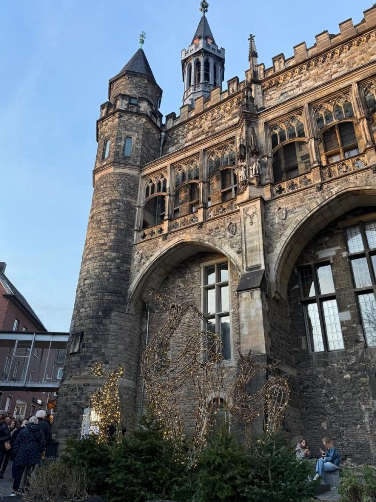 Kerstmarkt in Aken