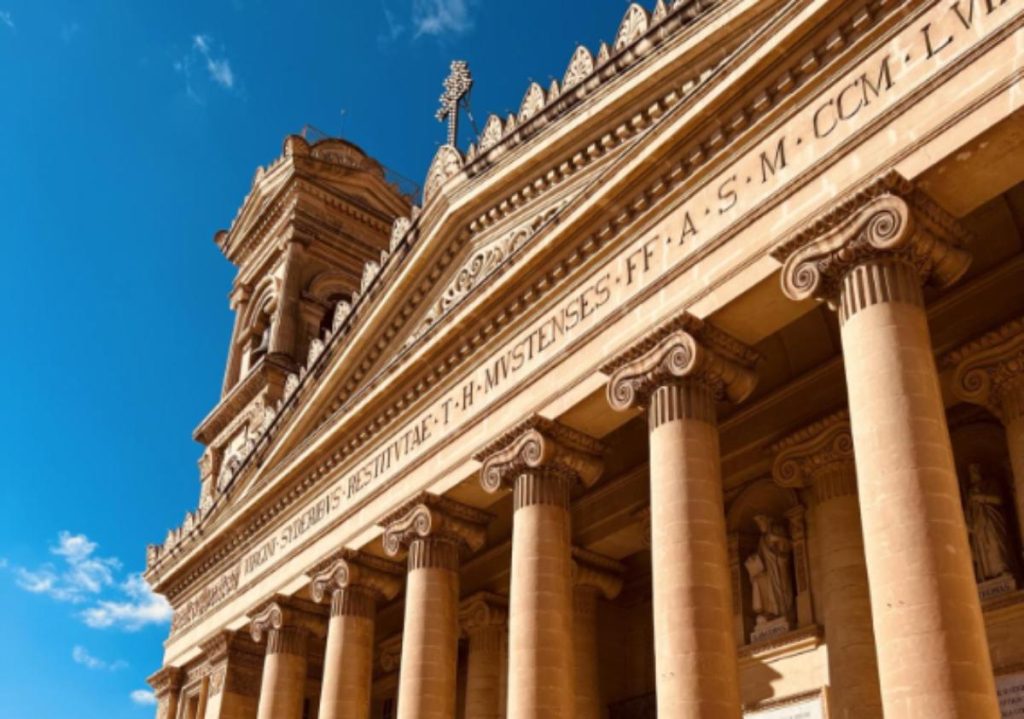 mosta dome