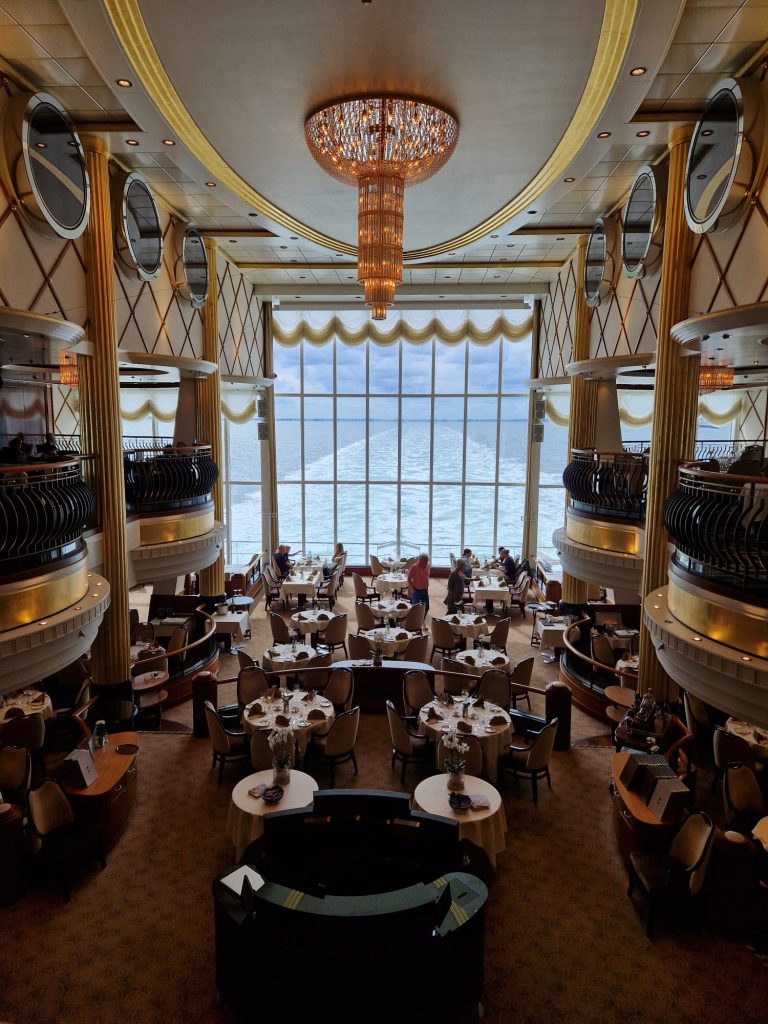 ontbijtzaal mini cruise