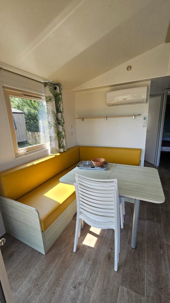 Inrichting huisje Capfun Hermanville Sur Mer Camping La Citadelle de Loustic