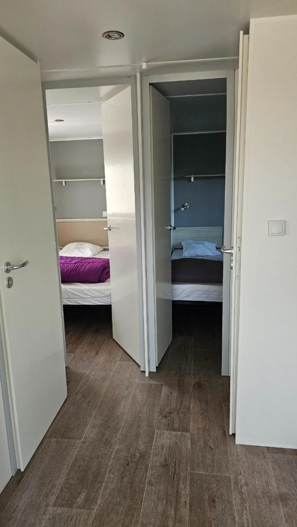Inrichting huisje Capfun Hermanville Sur Mer Camping La Citadelle de Loustic