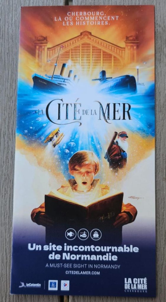La Cité de la Mer in Cherbourg Normandië met tieners