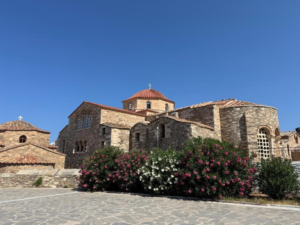 Paros