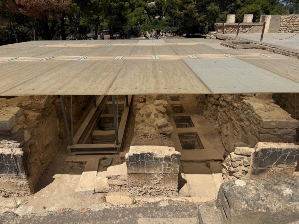 knossos